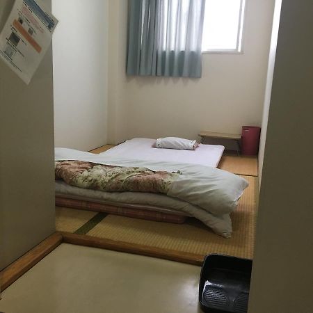 Business Hotel Shinbashi Осака Экстерьер фото