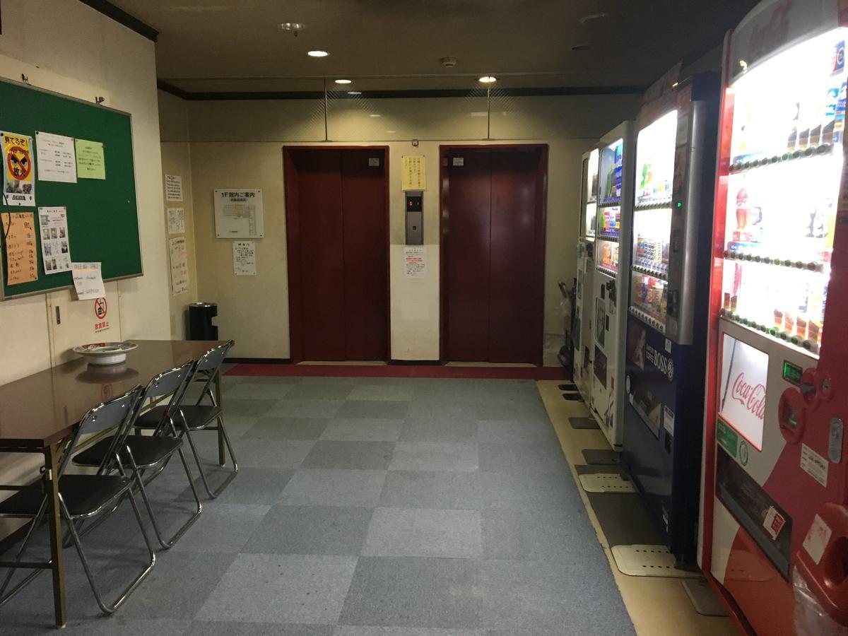 Business Hotel Shinbashi Осака Экстерьер фото